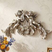 Cirelle 1 Stück, europäischer Vintage-Stil Engel spielt Klavier-förmiger dekorativer Hängegegenstand. Es ist ein Wanddekoration-Kunsthandwerk aus Harz mit einem barocken Engel-Relief-Design. Es hat eine retroaktive und luxuriöse Atmosphäre, die den Stil des Raumes verstärkt. Es eignet sich für die Wanddekoration im Eingangsbereich, Wohnzimmer, Schlafzimmer, Türsturz usw. sowie für Hochzeiten, Feste, Partys usw. Szenen und als Requisite für Fotoshootings. - Verschiedenfarbig - Übersicht 10