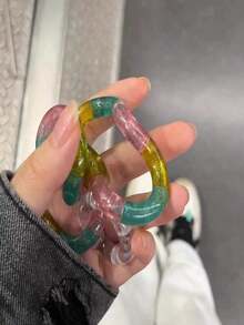 MINKOJA MINKOJA 1pc New Color Changing Twist Fidget Toy, Transforms Into Multiple Shapes, Stress Relief Toy For Teens, Crystal Color Twisty Toy, Handheld Desktop Toy To Relieve Anxiety, Suitable For Classroom, Outdoor, Office, Perfect As Desktop Decor, Classroom Prize, Party Favor, Holiday Gift - Multicolor - View 4