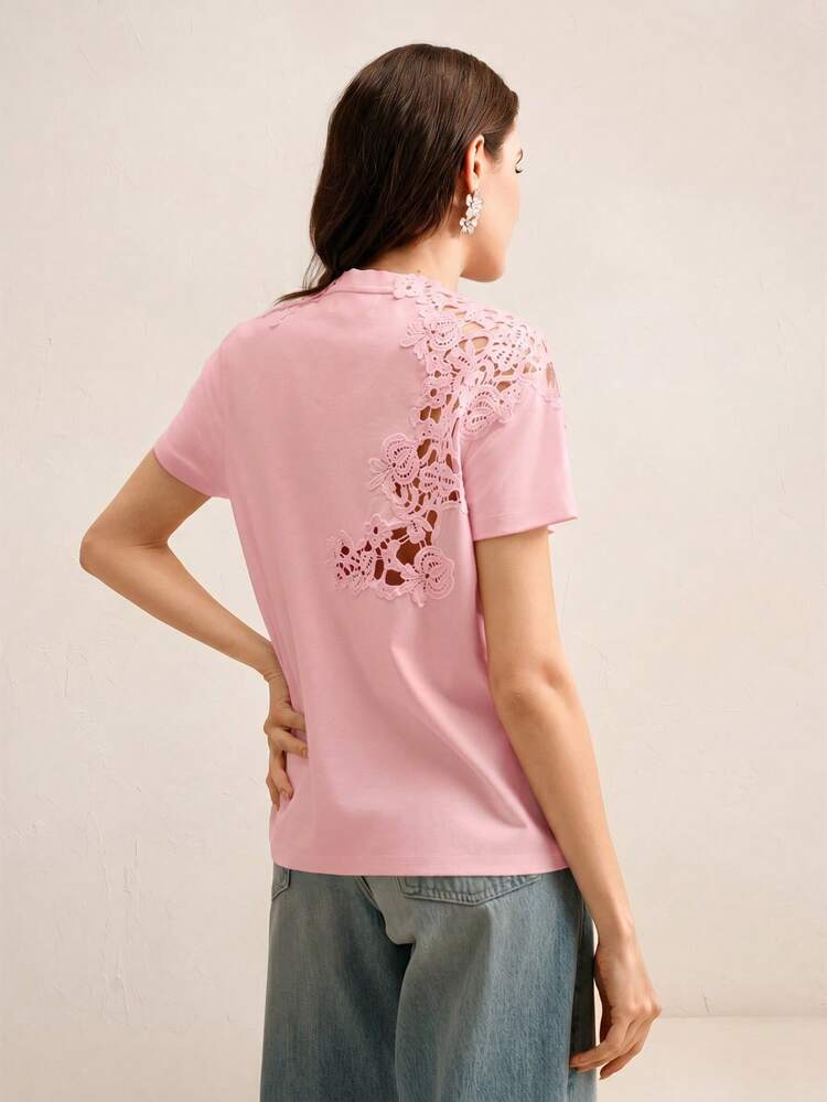 White T-Shirt With Lace Embroidery Patchwork Hollow-Out Design, Unique Aesthetic Short Sleeve Top, Suitable For Valentine's Day, Summer Beach, New Year Outfit