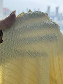 SHEIN 少女休闲蕾丝边V领蝴蝶结装饰修身弹力罗纹短袖纯色T恤上衣，黄色 - 黃色 - 查看 7