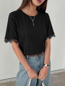 DAZY 女款夏季圓領短袖蕾絲拼接套頭休閒簡約T恤 - 黑色 - 查看 5