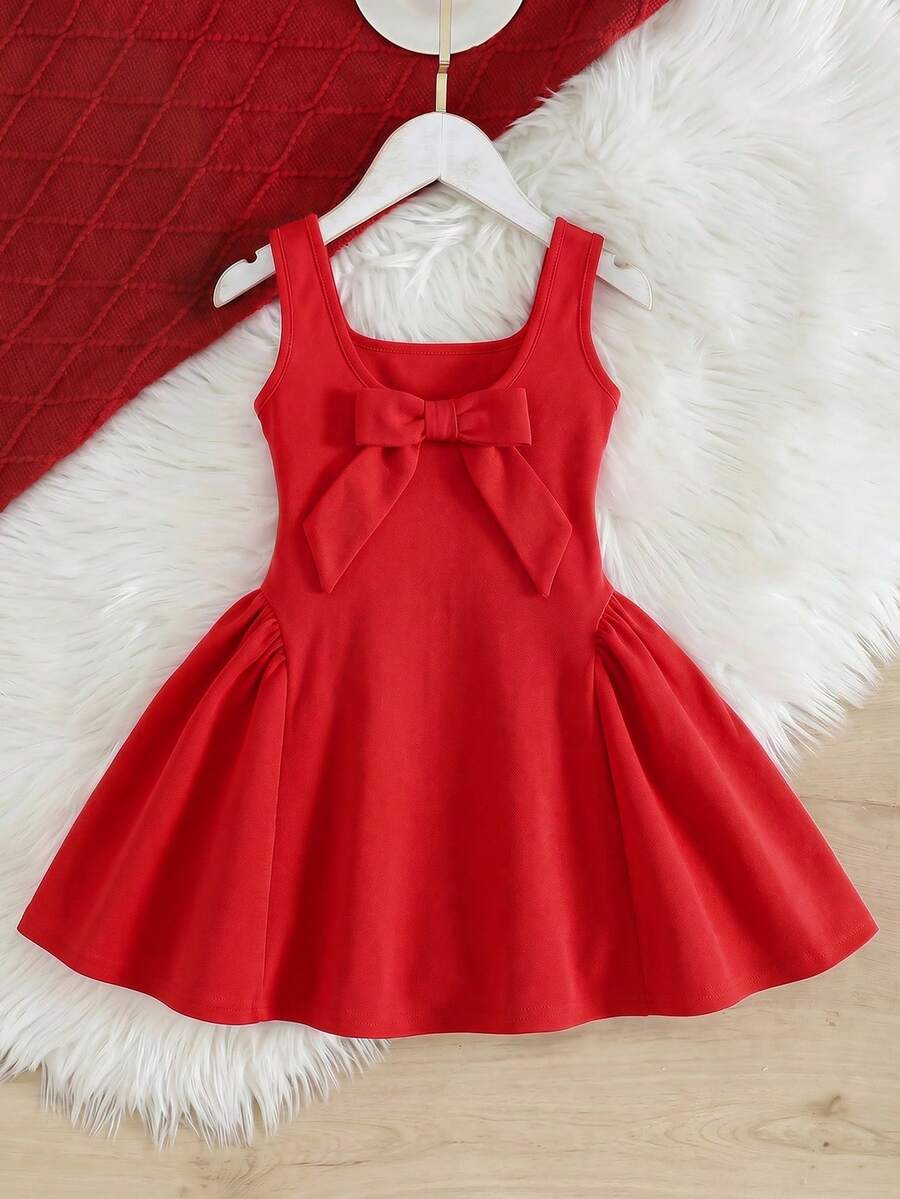 SHEIN 小女孩红色蝴蝶结装饰腰身连衣裙,红色姐妹装 - 紅色 - 查看 1