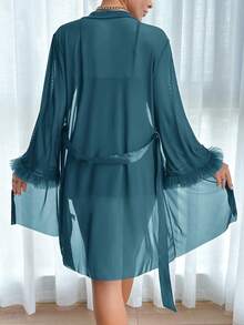 Slumberist Set de 2 piezas: Camisón con diseño de espina de pescado en la cintura y borde de encaje, y bata de malla con mangas anchas y adorno floral - Agua verde azul - Ver 2