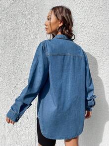 SHEIN ICON 補丁貼口袋弧形下擺牛仔襯衫 - 中等水洗藍 - 查看 2