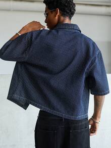 STEELVANCE Camisa de manga corta de mezclilla azul con rayas y bordado, estilo casual urbano para hombres - Azul lavado oscuro - Ver 2