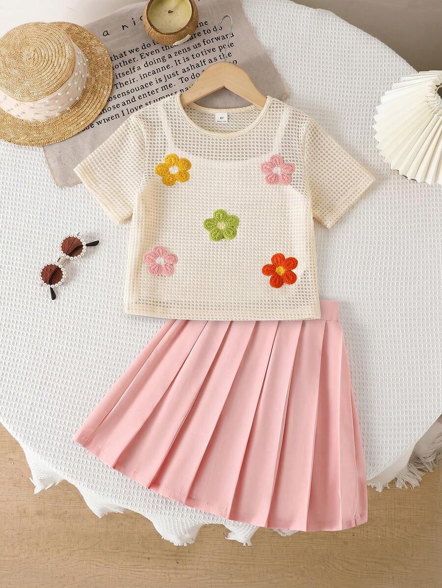 Elladie kids Phong cách mùa hè giản dị, ngọt ngào, thoải mái cho bé gái tuổi teen: Áo khoác ngắn tay màu đào, cổ tròn, vai rớt, chất liệu jacquard, kết hợp với áo hai dây màu trắng và chân váy mini xếp ly màu hồng. - Nhiều màu - Xem 1