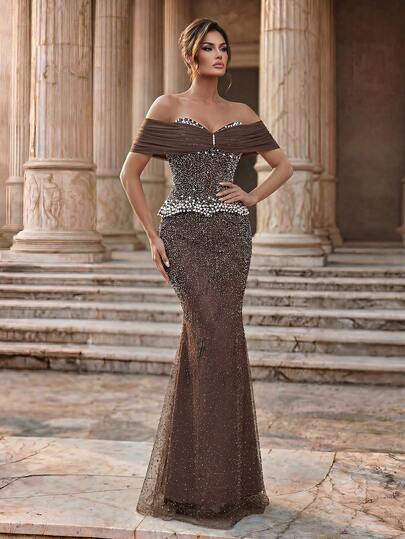 Glamrae Elegante y lujoso vestido de sirena con un solo hombro, sin tirantes y con mangas. Incluye collar, perlas y bordado de lentejuelas. Adecuado para bodas, fiestas, vacaciones y ocasiones formales (con mucho bordado)