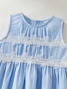 Maija Kids Maija Kids Vestido infantil feminino casual e elegante, solto, azul, com estampa floral e babados. Ideal para uso diário, volta às aulas, passeios, encontros, festivais, primavera e verão. - Azul - Ver 4
