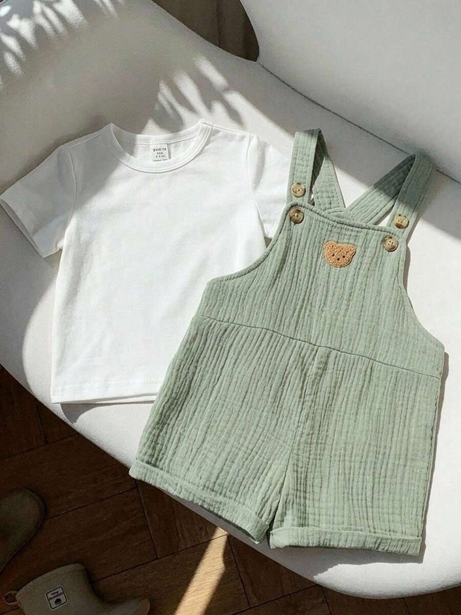 SHEIN 2件套男/女童夏季韩版纯色短袖T恤和纹理面料背带短裤两件套,适合春夏休闲穿着 - 綠色 - 查看 1