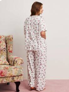 Elorette Plus Size Printed Lace Splice Crew Neck Short Sleeve Top And Pants Loungewear Set, Bountiful Floral Splendor Cozy And Elegant Details - White - View 3