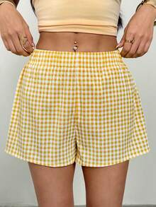 SHEIN PETITE Quần short kẻ caro dáng casual, tối giản và thời trang, phù hợp mặc hàng ngày. - Màu vàng - Xem 5
