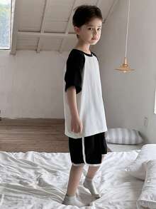 Dazy Kids 青少年男孩圓領寬鬆版型拼接上衣 + 休閒短褲睡衣套裝 (大尺碼) 夏季 - 黑與白 - 查看 3