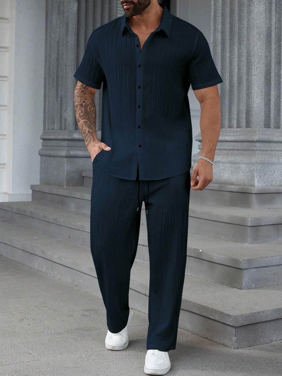 Manfinity Homme 大尺碼男士休閒純色襯衫與長褲兩件套，夏季，正式 - 藏蓝色 - 查看 1