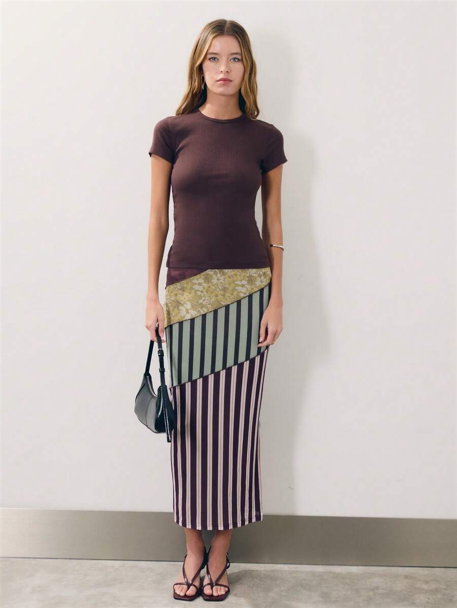 Nöista Patchwork Midi Skirt Features A High-Waisted, H-Line Silhouette With Unique Visual Impact From The Diagonal Design.Comfortable To Wear. - Multicolor - View 1
