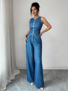 SHEIN Elenzya 夏季新款牛仔印花两件套女装，无袖露脐上衣+高腰阔腿裤，复古休闲通勤套装。适合复古时尚爱好者、上班族、梨形身材。可搭配办公装、休闲外出装、约会装、轻商务装、朋友聚会装等。 - 藍色 - 查看 7
