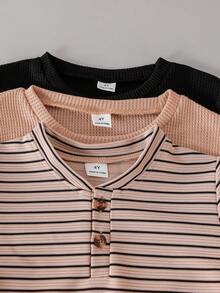 SHEIN 3pcs/Set Boys' Summer Casual Vacation & Daily Wear Solid Color & Striped Print Short Sleeve T-Shirt And Shorts Set - Multicolor - View 8