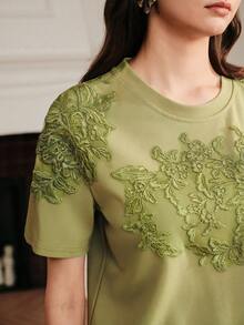 Anewsta Women's Elegant Modern Loose Round Neck T-Shirt Top With Embroidered Applique Design, Summer - Green - View 1