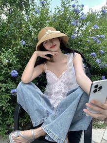 DAZY 女士波点吊带休闲荷叶边下摆度假背心 - 白色 - 查看 4