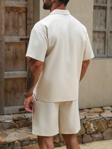 Palmeraft 男士亚麻质感杏色宽松休闲度假短袖衬衫及短裤套装 - 杏色 - 查看 2