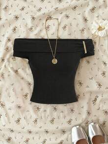 SHEIN Teen Girls' Black Off-Shoulder Ribbed Knit Snug Fit Crop Top Mother's Day Graduation Suitable For Spring & Summer Daily, Outing, Vacation, Holiday Wear, Stylish Girls, Casual Wear, New Style, Homecoming, Chill Vibe Outfits, Back To School, Girly Style T Shirt Y2kk Tops Off Shoulder T Shirts Fitted Tops Plain Tops For Women - Black - View 1