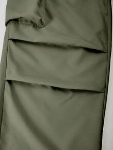 SHEIN Explorewe 2 件套少女字母印花圆领 T 恤 + 工装裤，休闲街头风格 - 軍綠色 - 查看 7