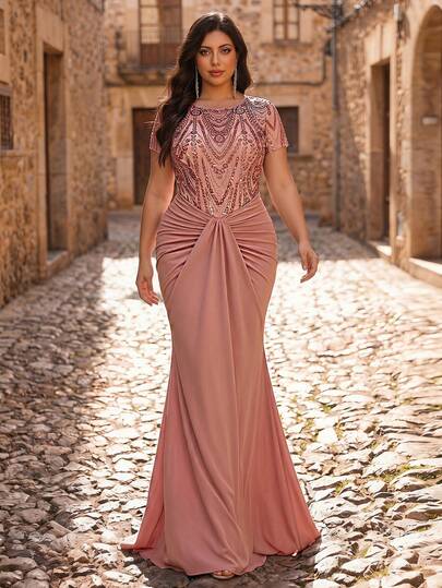 Aureia Plus Size Elegant Romantic Champagne Round Neck Luxury Sequins Embellished High Stretch Knit Mermaid Hem Dress, Suitable For Celebrity Parties, Celebrations, Formal Events, Grand Formal Gowns (Heavily Decorated Design)