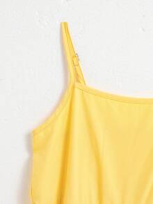 SHEIN Sparklyn 少女两件装吊带连衣裙，修身腰身，荷叶边下摆，简约百搭。一件柠檬黄，一件绿色，色彩鲜艳，适合旅行、拍照、夏季外出。 - 黃色 - 查看 3