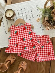 SHEIN LMoss Kids Bộ đồ thường ngày cho bé gái: áo và quần short kẻ caro in hình dâu tây, kiểu dáng thường ngày, có bèo nhún. - Nhiều màu - Xem 2