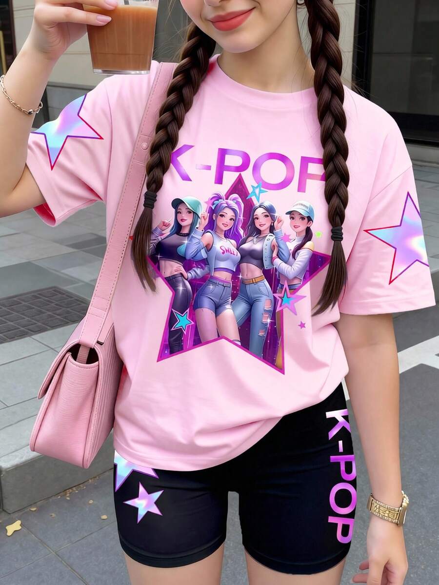 两件套 Y2K 风格休闲时尚粉色 K-Pop 女团字母星星印花圆领短袖 T 恤和短裤套装,适合度假、派对、日常穿着和演唱会。夏季 K-Pop 服装,K-Pop 演唱会服装,少女风服饰。 - 彩色 - 查看 1