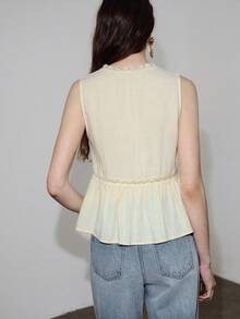 MOTF PREMIUM TOP CORTO CON CUELLO EN V PROFUNDO, PATCHWORK DE ENCAJE Y LINO, PRIMAVERA/VERANO - amarillo ganso - Ver 3
