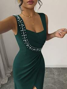 SHEIN Elenzya Đầm dự tiệc cocktail nhẹ nhàng, dáng đuôi cá, không tay, cổ vuông, đính ngọc trai, ôm eo, xẻ tà bồng bềnh, dành cho nữ. - Màu xanh lá cây đậm - Xem 7