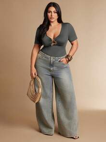 SHEIN BAE 大码女式金属不对称镂空修身极简短袖连体衣 - 深灰色 - 查看 4