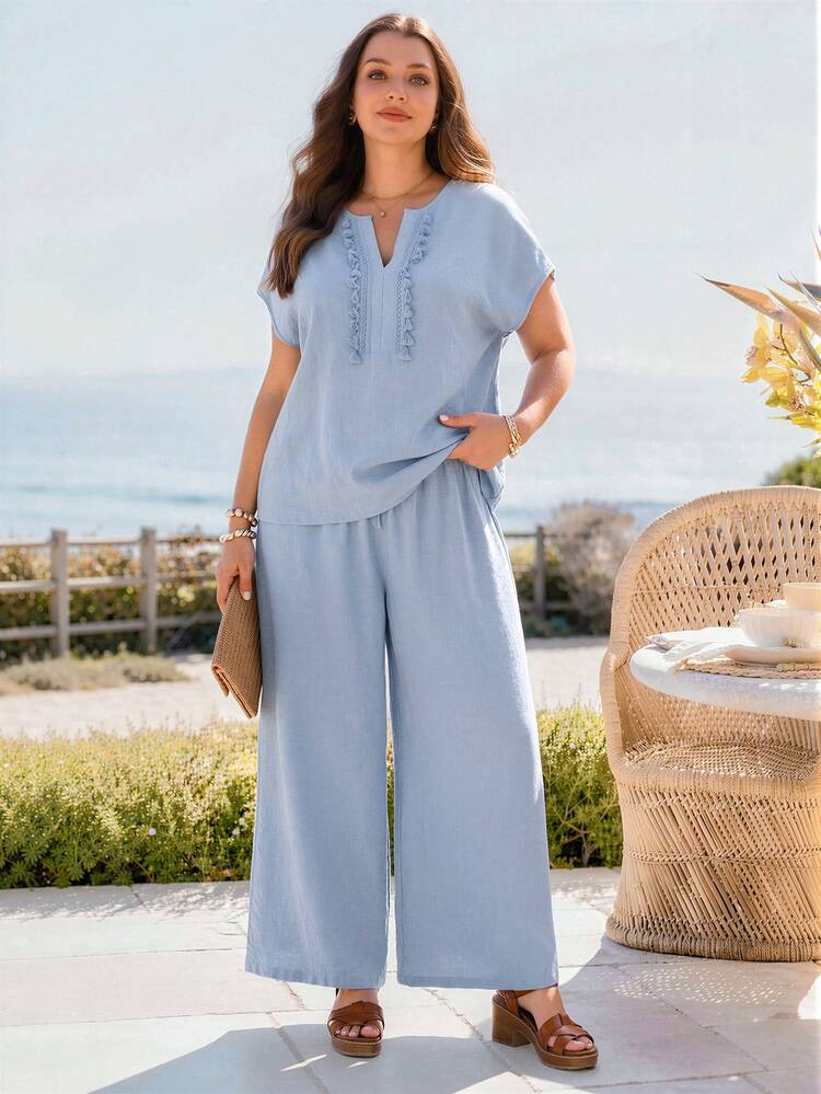 Plus Size Women's Solid Color V-Neck Short Sleeve Shirt And Wide Leg Pants Casual Suit,Summer Outfit For Women ,Vacation Outfits Women ,Holiday Outfits For Women ,Summer Holiday Outfits,Going Out Outfits,Casual Sets For Women,Summer Holiday Outfits ,Casual Sets For Women