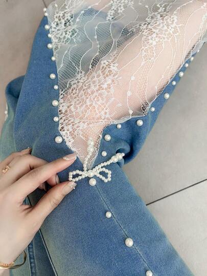 FRIFUL Quần jeans nữ phối ren và đính ngọc trai.