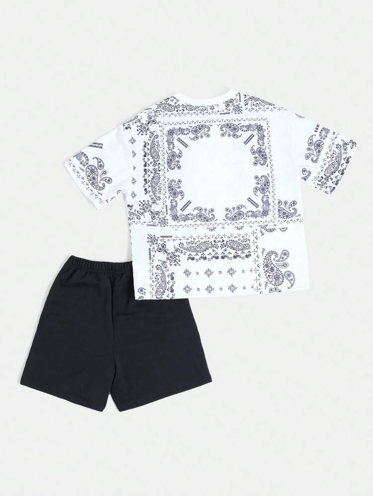 Jungen Paisley bedrucktes T-Shirt und Shorts Zweiteiler Set, Sommer Casual Outfit für Teenager, schwarzer Kontrastaufnäher