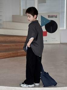 DAZY Áo sơ mi kẻ caro cổ bẻ dáng rộng thoải mái dành cho bé trai lớn - màu đen - Xem 2