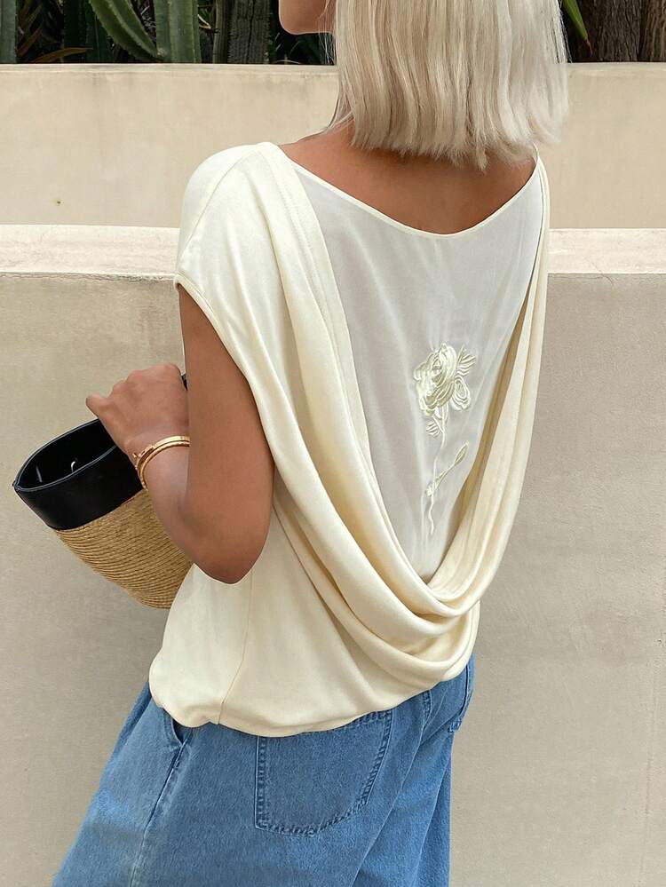 Women's Elegant Floral Embroidered Mesh Back Summer Vacation T-Shirt