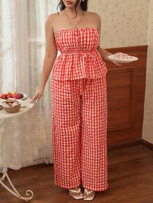 CovetEZ Set 2 Potong Terbaru Musim Semi/Panas: Atasan Bandeau Kotak-kotak Merah & Putih Bertekstur dan Celana Panjang Lebar, Ukuran Besar - Red and White - View 6