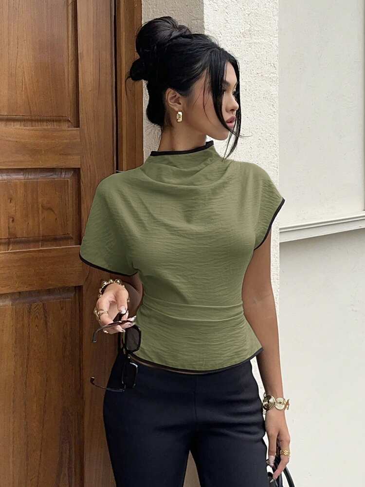 Blusa de fibra de bambú color albaricoque con cuello arrugado, mangas asimétricas, cintura fruncida y ajuste ceñido, con ribete de color contrastante, para todas las estaciones - Verde militar - Añade 6