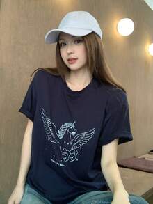 DAZY Áo thun nữ mùa hè cổ tròn tay ngắn in họa tiết phong cách đường phố thường ngày - Màu xanh hải quân - Xem 7