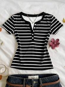 SHEIN Camiseta de niña preadolescente con botones, media cartera y contraste de color a rayas - Blanco y Negro - Ver 3