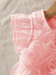 SHEIN 2pcs Baby Girl Elegant Dusty Pink Summer Clothing Set Chic 3D Rose Floral Mesh Tulle Flutter Sleeve Tops & Skirts Formal Concert Birthday Party Dress - Pink - View 5