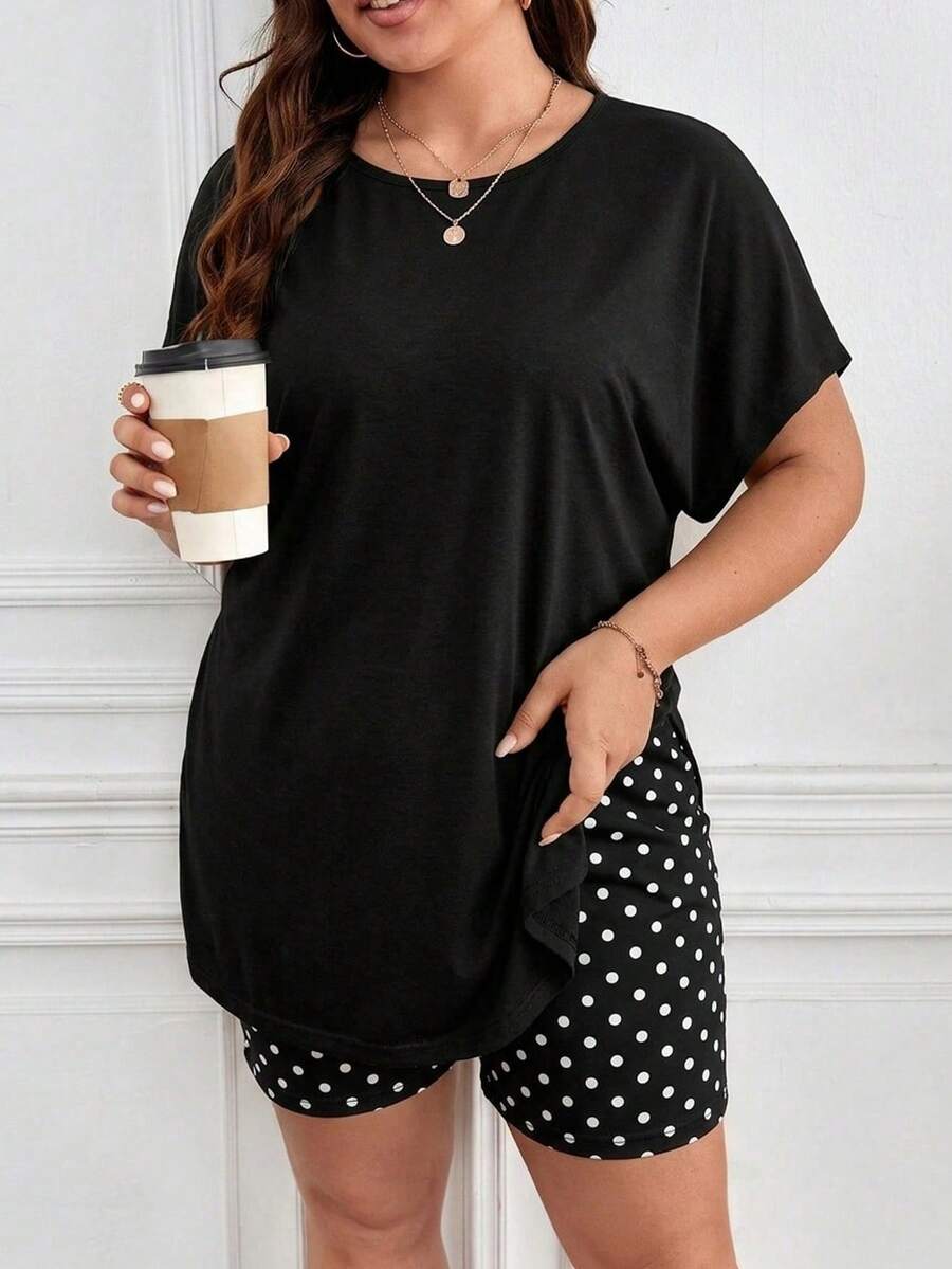 SHEIN Frenchy 大码女式休闲纯色圆领短袖T恤和波点短裤套装