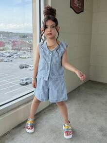 Dazy Kids Bộ đồ denim 2 món cho bé gái (size nhỏ): Áo tank top kẻ sọc + Áo sơ mi denim + Quần short. - Rửa nhẹ - Xem 7