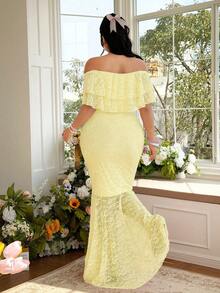 FleurLily Vestido maxi ajustado elegante con hombros descubiertos, volantes en el bajo y encaje para uso diario en talla grande - Amarillo - Ver 2