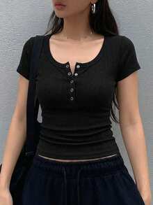 DAZY 女士纯色纽扣半开襟休闲短袖T恤 夏季 - 黑色 - 查看 2