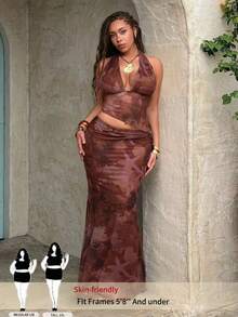 SHEIN Tall CURVE Bộ 2 món đồ đi nghỉ hè cho nữ, in họa tiết hoa và biển, gồm áo croptop hai dây buộc phía trước và chân váy xếp ly bất đối xứng, họa tiết chủ đề biển mùa hè, trang phục đi nghỉ mát. - màu nâu - Xem 6