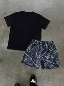 SHEIN 两件套男童休闲T恤套装，黑色经典酷炫运动足球号码印花T恤，撞色涂鸦字母和叶子花卉图案印花，适合足球、篮球等运动场合。 - 黑色 - 查看 3