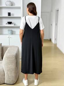 SHEIN LUNE 大码女式纯色圆领短袖上衣和纯色吊带连衣裙休闲日常两件套 - 彩色 - 查看 2