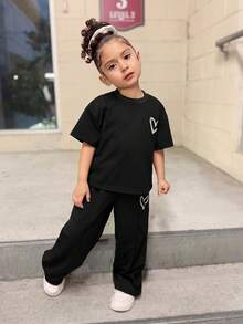 Young Girl Summer School Casual Heart Print Short Sleeve Sweatshirt And Pleated Wide Leg Pants Set,Oversized Round Neck Loose Knit Sweatpants - Black - View 6